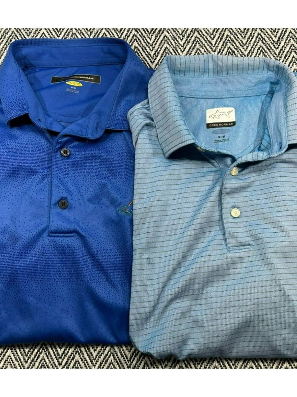 Greg Norman Men's Medium Polos Lot of 2 Blue Moisture-Wicking Golf Shirts
